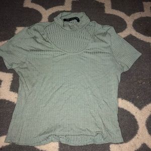 Shirt with neck piece